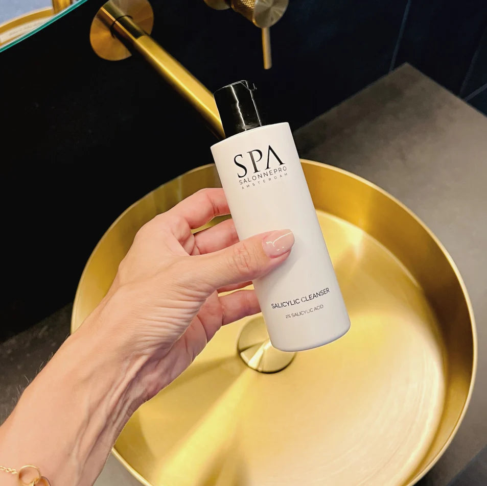 Salicylic Cleanser By Salonnepro